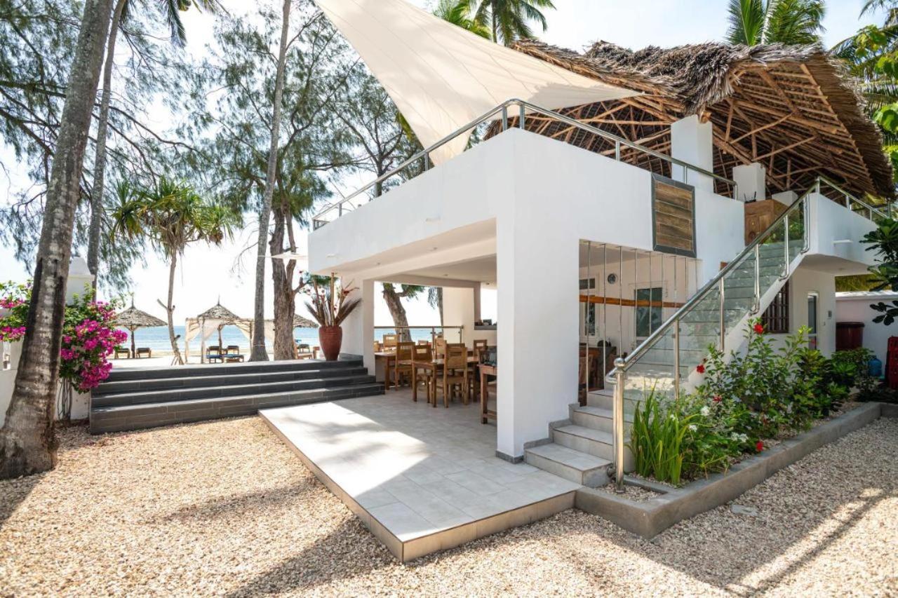 Seashore Beach Hotel Кивенгва Экстерьер фото